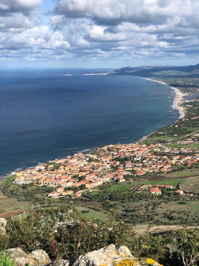 Apartment Tramonto Sea-Front Valledoria  Εξωτερικό φωτογραφία