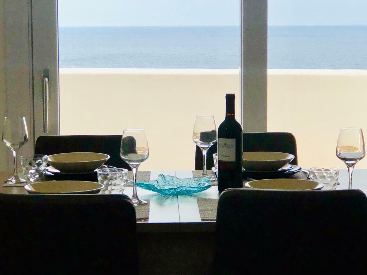 Apartment Tramonto Sea-Front Valledoria  Εξωτερικό φωτογραφία
