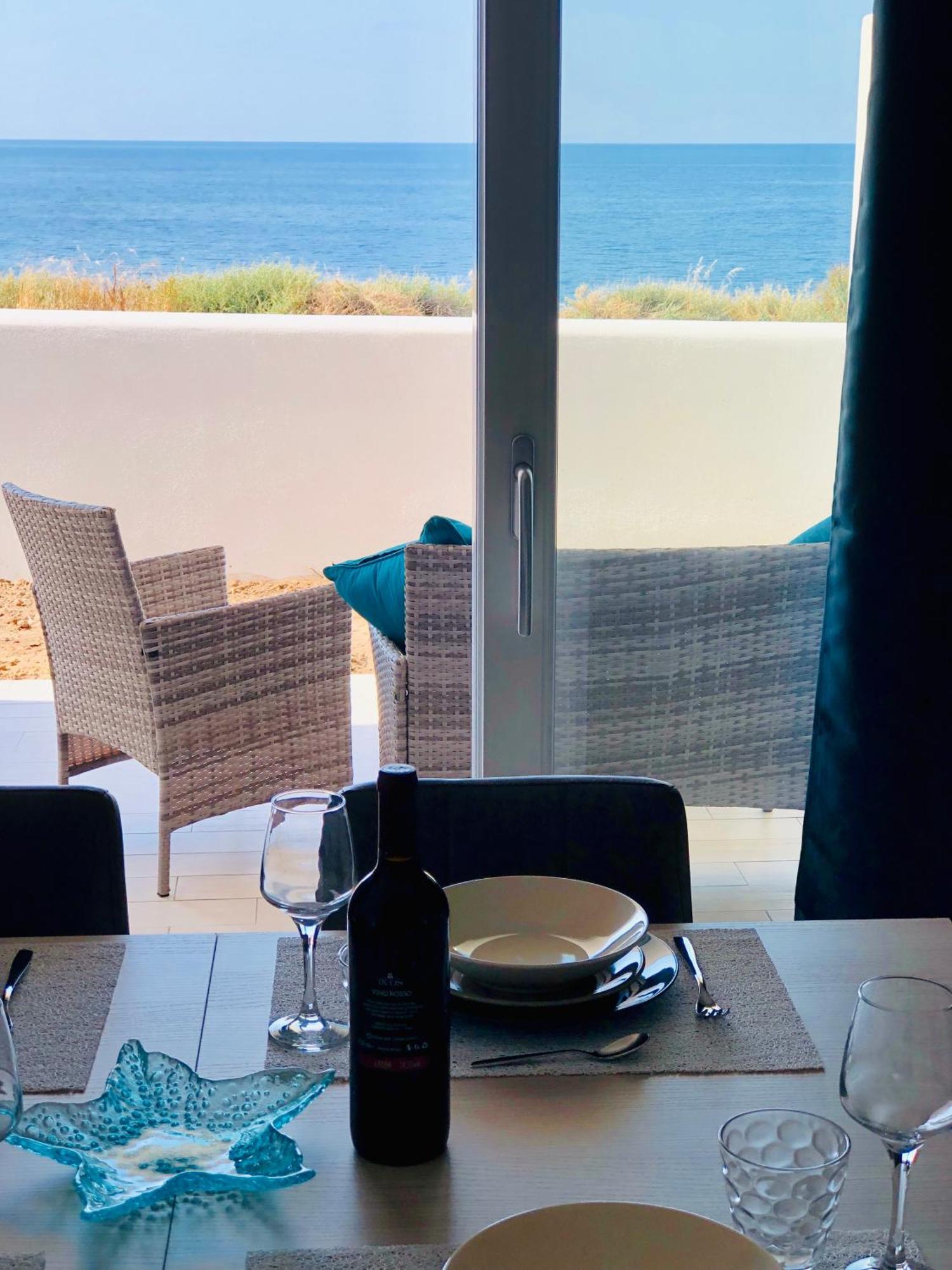 Apartment Tramonto Sea-Front Valledoria  Εξωτερικό φωτογραφία