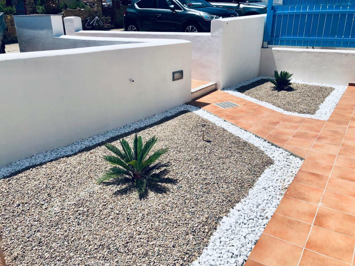Apartment Tramonto Sea-Front Valledoria  Εξωτερικό φωτογραφία